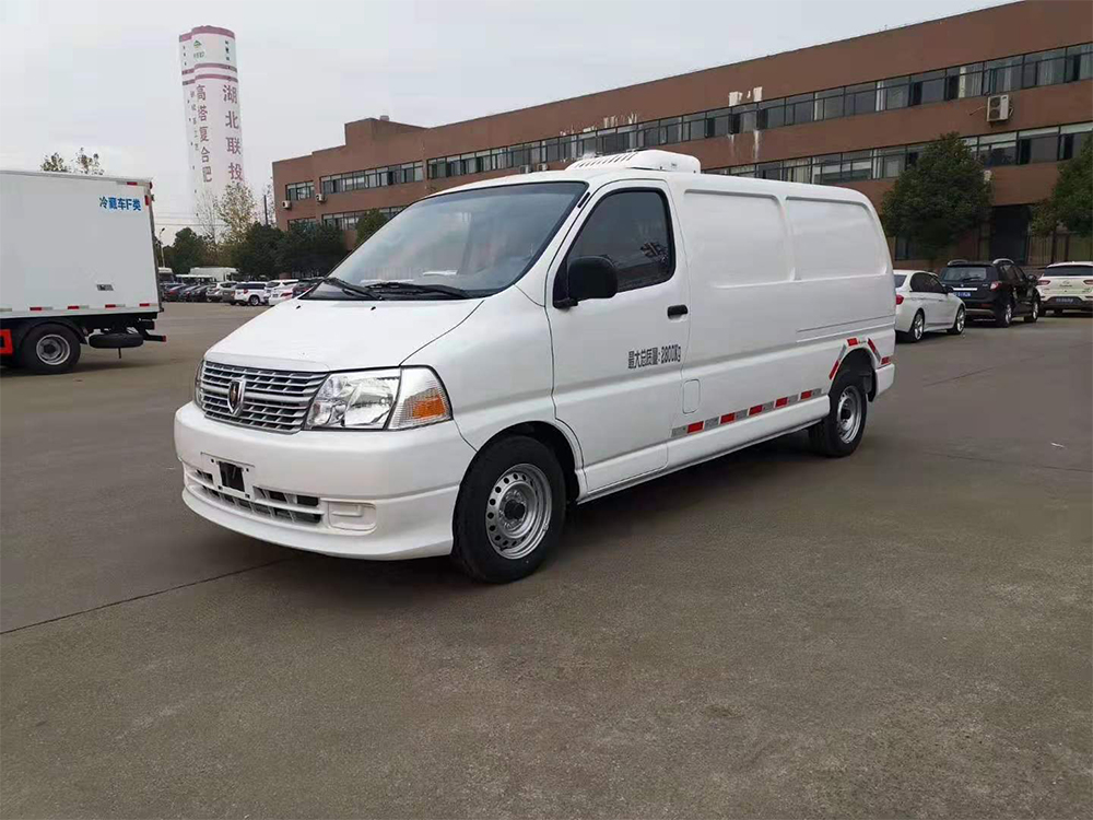金杯新快運冷藏車(chē)