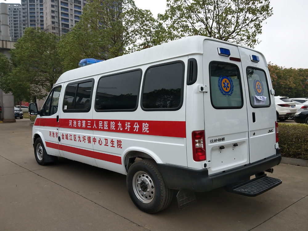 國六江鈴特順救護車(chē)(長(cháng)軸)