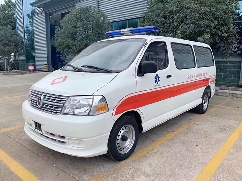 國六金杯新快運救護車(chē)(國六)