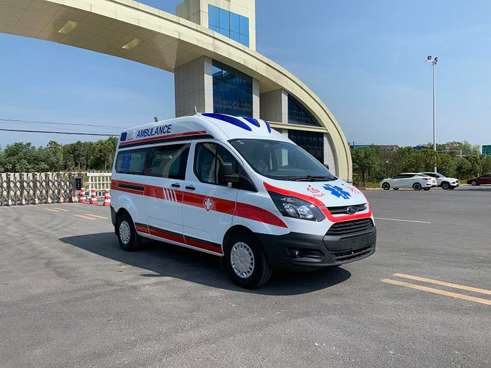 國六新全順V362中軸中頂負壓救護車(chē)
