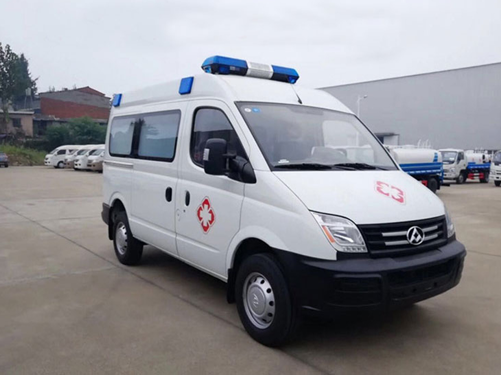 國六上汽大通120救護車(chē)(短軸)