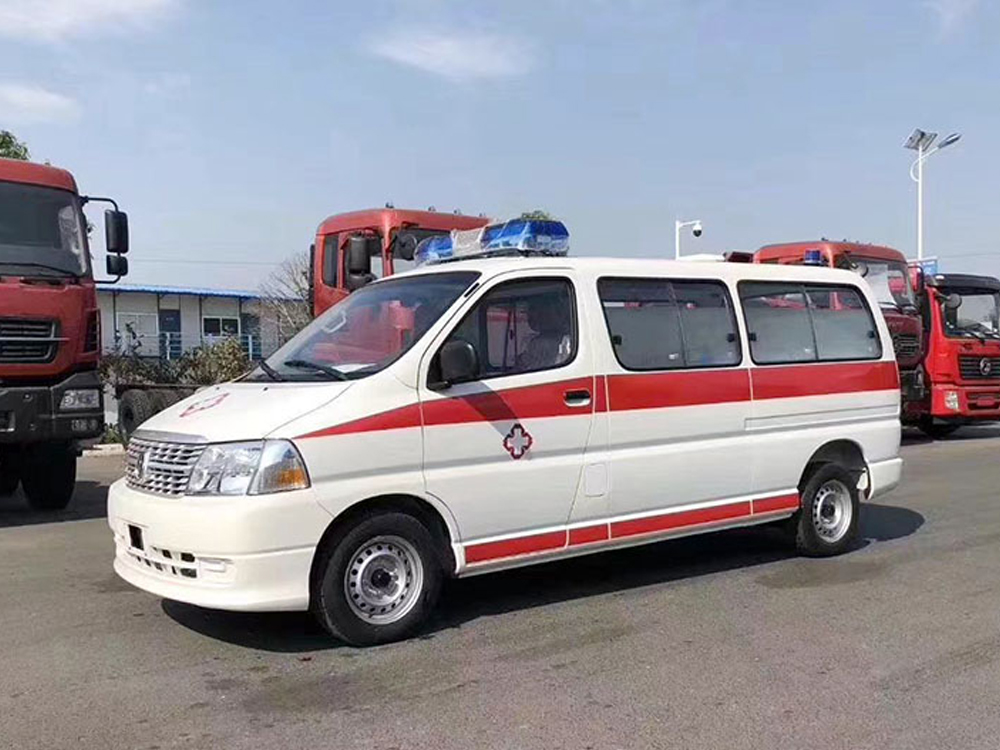 國六金杯新快運救護車(chē)(國六)