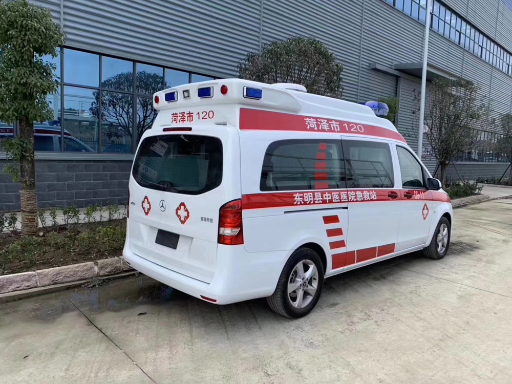 奔馳威霆負壓救護車(chē)(高頂汽油版)