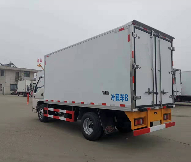 江鈴順達冷藏車(chē)