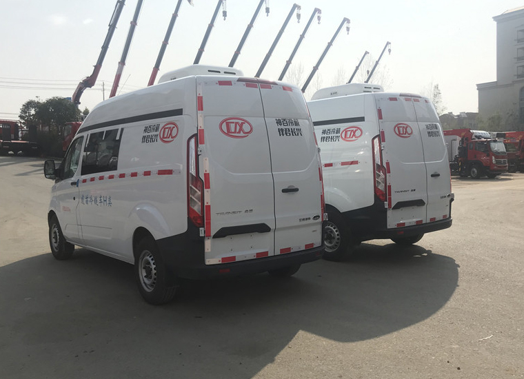 福特全順疫苗冷藏車(chē)