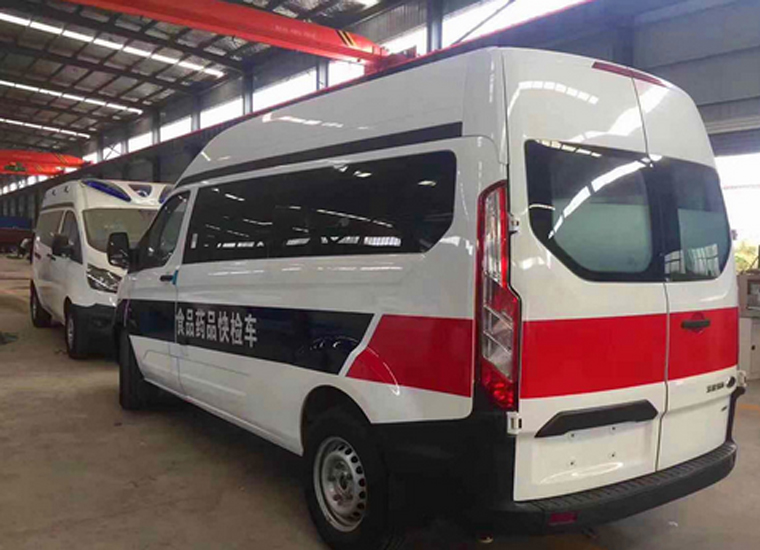 江鈴全順食品檢測車(chē)