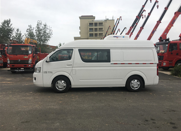 福田G7雙排疫苗冷藏車(chē)