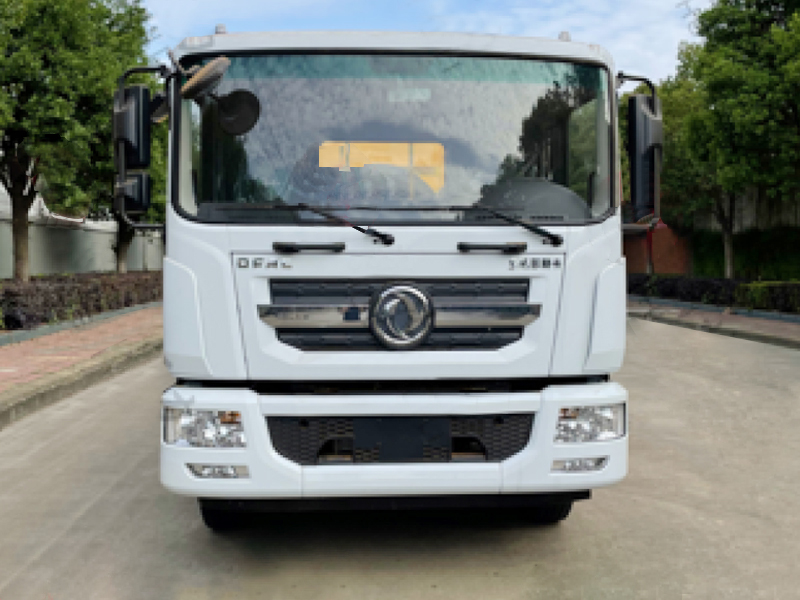 東風(fēng)D9防撞緩沖車(chē)