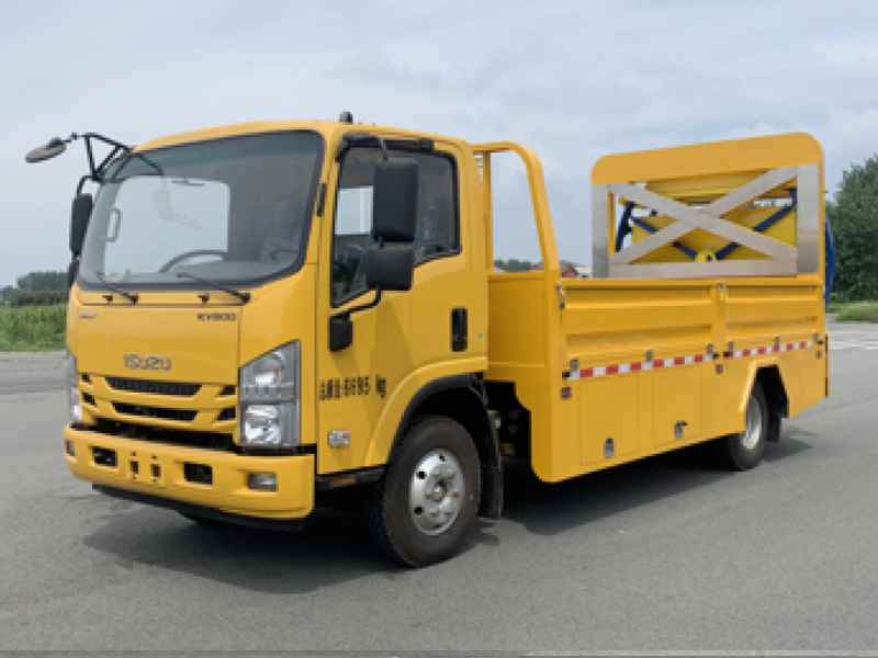 慶鈴3815防撞緩沖車(chē)