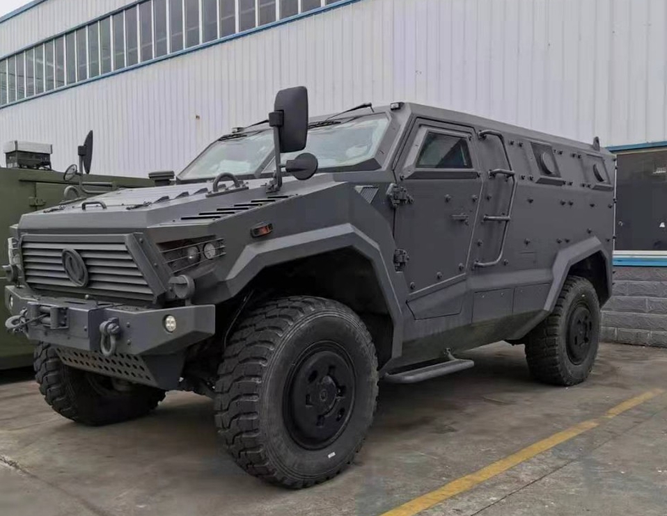 越野運兵車(chē)\10-12座裝甲兩棲運兵車(chē)