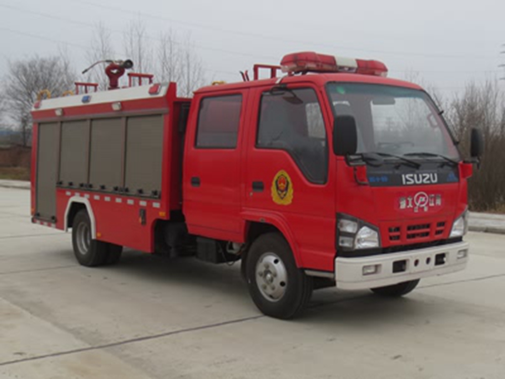 慶鈴3噸水罐消防車(chē)
