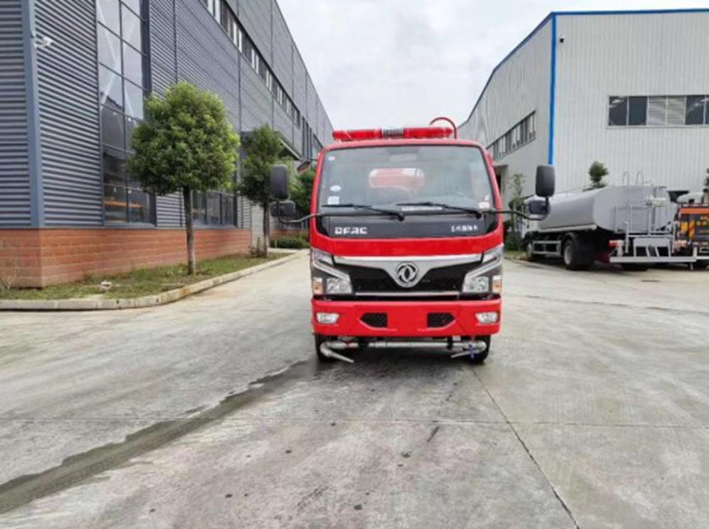 國六4.5方森林消防車(chē)
