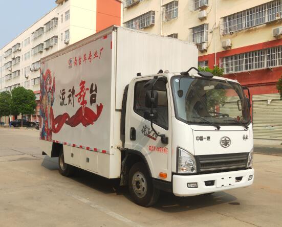 程力威牌CLW5047XWTC6型舞臺車(chē)