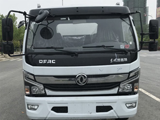 程力威牌CLW5120GNYD6型鮮奶運輸車(chē)