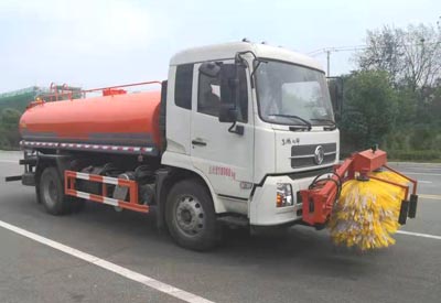 程力威牌CLW5180GQXRJ6型護欄清洗車(chē)